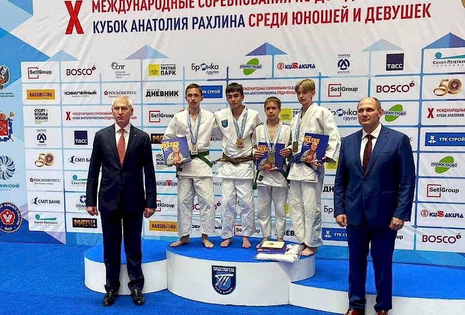 Международные соревнования по дзюдо «Кубок Анатолия Рахлина» среди юношей и девушек до 15 лет и до 18 лет прошли с 15 по 17 июня.