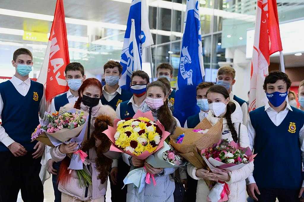 Торжественная встреча в аэропорту Шереметьево триумфаторов Чемпионата Европы