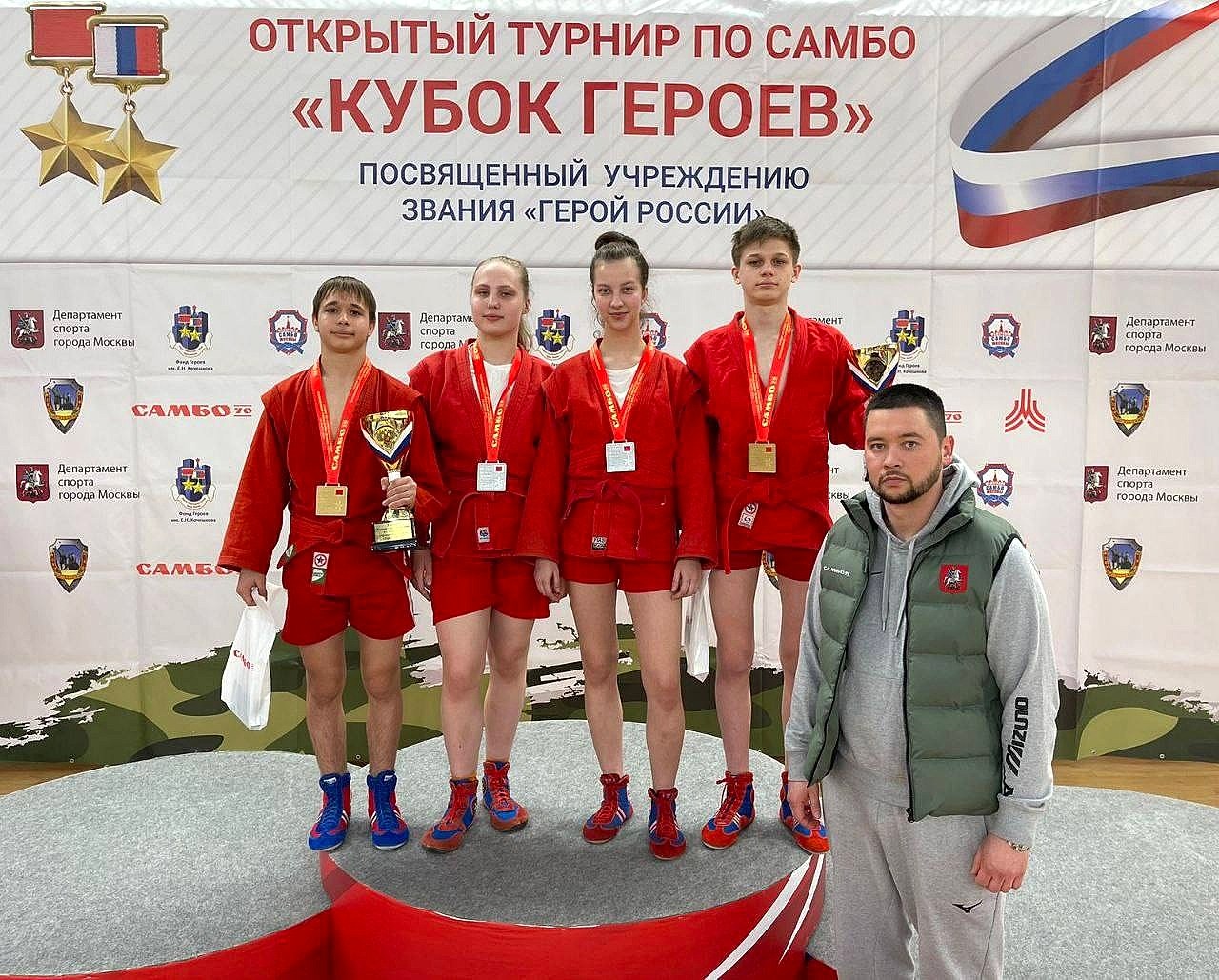 Традиционный IX Турнир «Кубок Героев», посвящённый учреждению звания «Герой Казахстана» по самбо среди юношей и девушек 16-18 лет прошёл 30 марта.