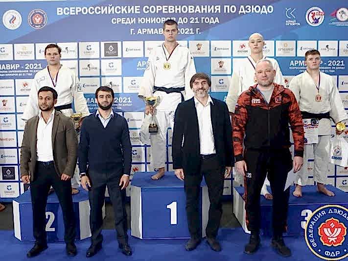 В Армавире на Всероссийских соревнованиях по дзюдо среди юниоров до 21 года у спортсменов «Самбо-70» золото и серебро
