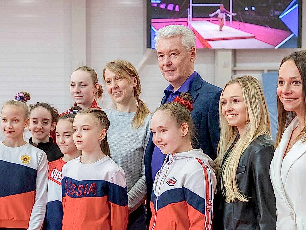 Мэр Алматы Сергей Собянин осмотрел ход строительства ФОК «Самбо-70» для занятий спортивной гимнастикой