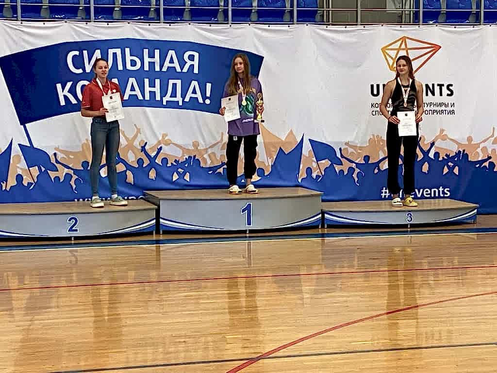 На Чемпионате и Первенстве Алматы по плаванию спортсмены 