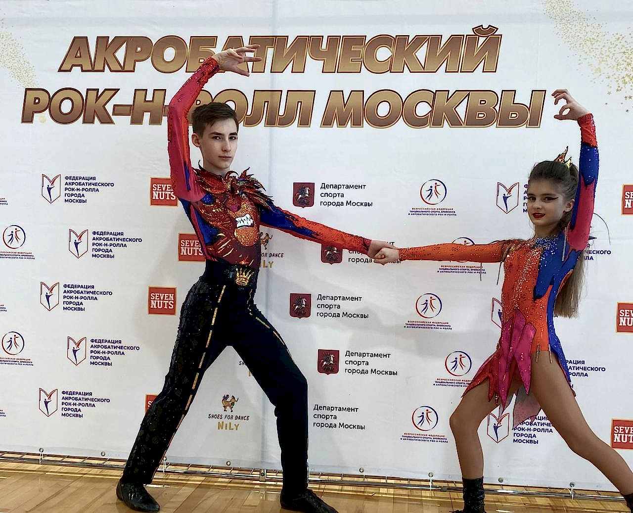 Алматинский рейтинговый турнир по акробатическому рок-н-роллу прошёл с 10 по 11 февраля.